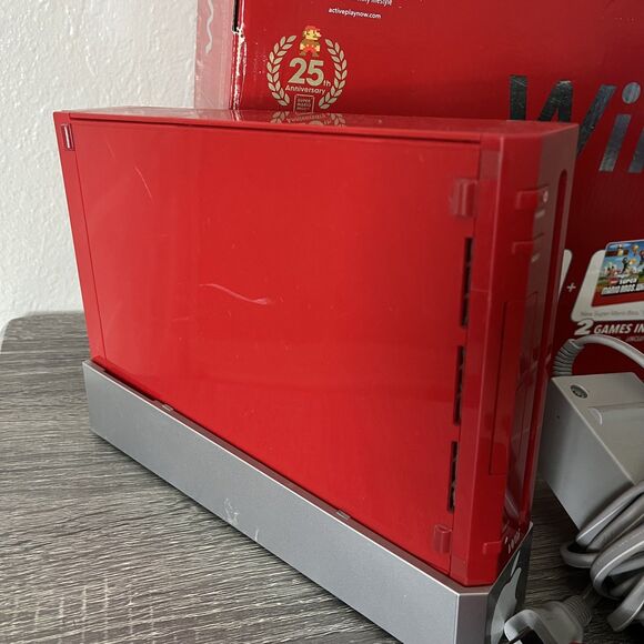 Nintendo Wii Mario 25th Anniversary Red in Box With Games - Tested & Working - Picture 3 of 8